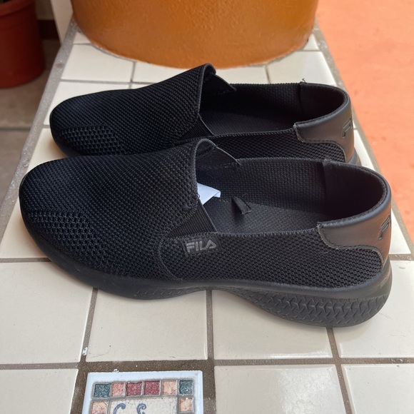 FILA Soft Lightweight Mallorca Slip-on Shoes Black - Picture 3 of 8